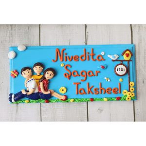 Crafty Owl Customized Cute Family Nameplate